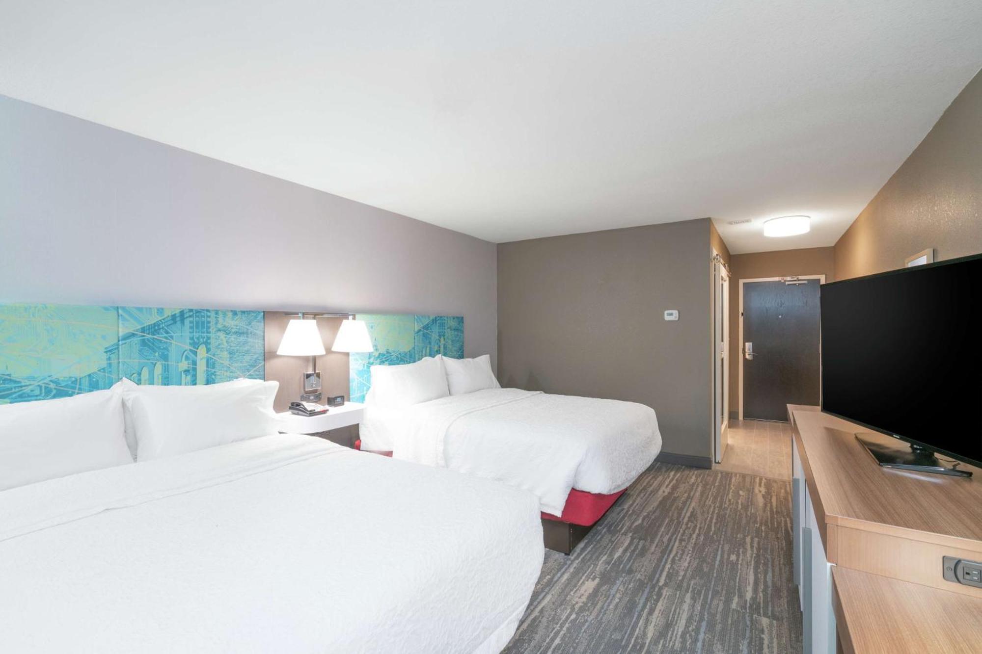Hampton Inn Weston, Wv Buitenkant foto